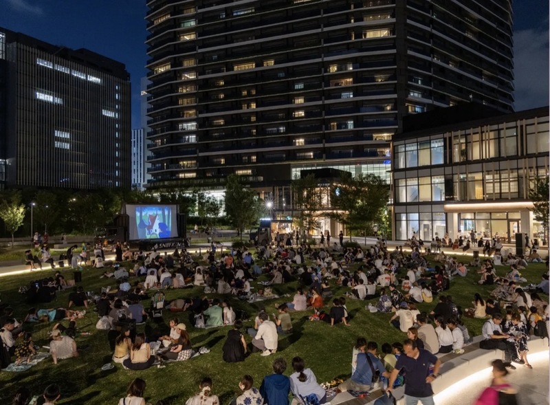 【女性主催】期間限定！屋外ビアラウンジで非日常の夏体験🏖🍻