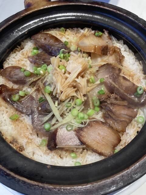 【30代40代限定】香港料理を食べに行こう！おすすめは焼豚と土鍋ごはんです🏵️🏵️