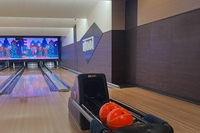 【初心者大歓迎🔰】梅田でボウリング投げ放題🎳    29歳以下限定！(一部除く)