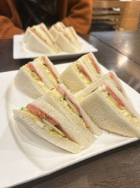 週の真ん中！水曜日！
に喫茶店でゆるっとお喋り🗣️🥐🥯20代女性👧