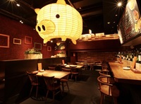 【池袋・おしゃれ空間】ベルサイユの豚飲み会🍷🐷