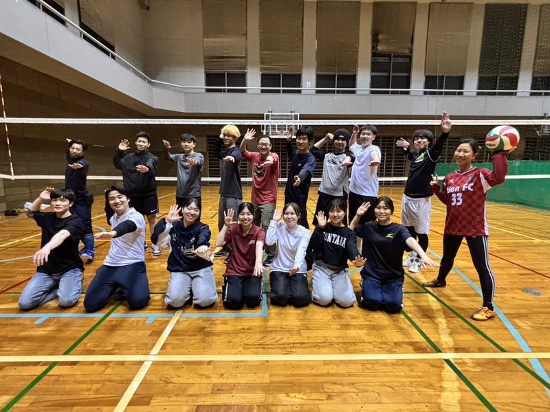 🏐 大人の放課後バレー｜笑って、動いて、仲間づくり。