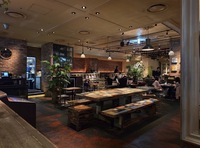 【10/13(火) 新宿三丁目】少人数カフェ会☕️ 3〜4名限定｜ゆっくり話せる夜のひととき✨