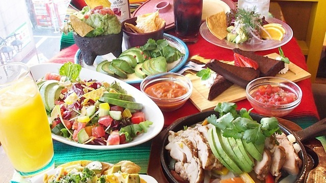 【10/1・新宿三丁目】18:30開始🌮タコス食べ放題！ディナー✨