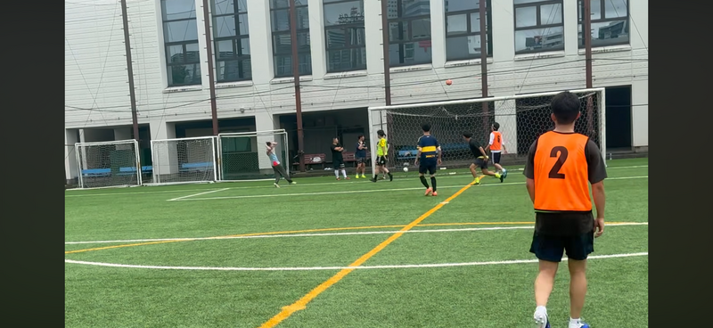 【渋谷⚽】人工芝でたっぷり遊ぶフルコートサッカー交流会✨