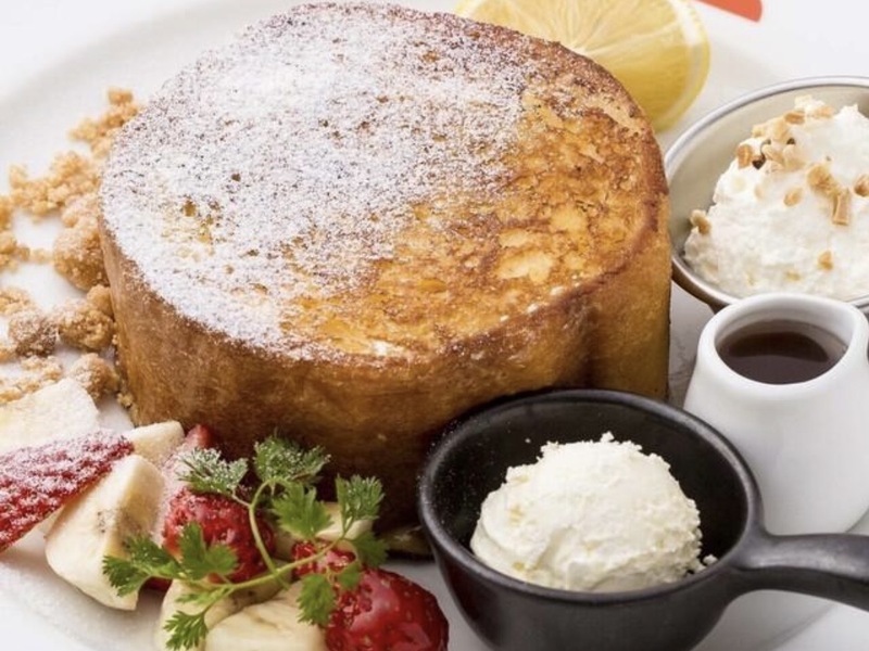 【🍰夜カフェ🌃】秋葉原で絶品フレンチトーストを楽しみましょう✨