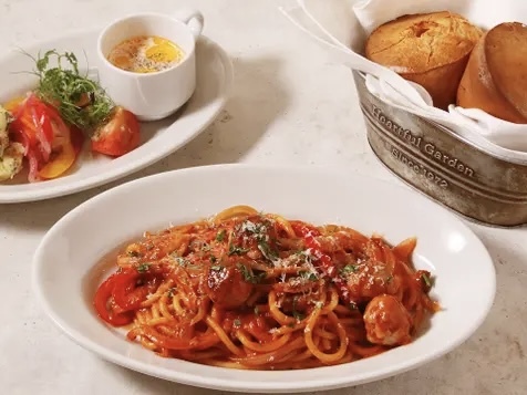 【女性2名主催/先着2名無料】新宿にあるイタリアンが楽しめるおしゃれなお店🐰🐰🍝🍹🌿に行こう✨✨20代30代限