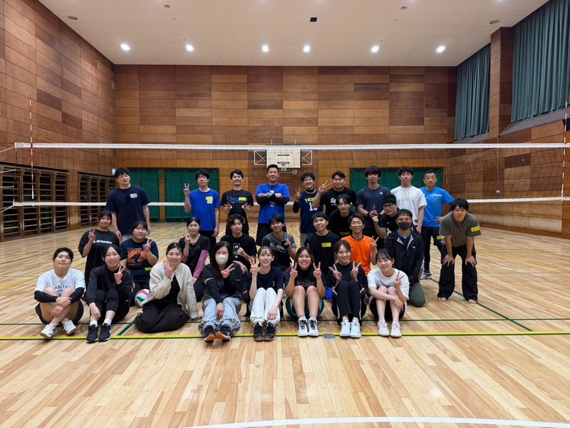 【11/16 （月）横浜市戸塚スポーツセンター🏐】20代30代から始める異世界バレーボール交流会　
