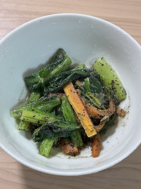 こちらは今日の夜ご飯になります🥬🍀
